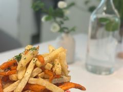 -春树下·树屋花房西餐厅(罍街AS1980店)