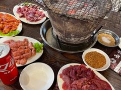 -韩风烤牛肉冷面店