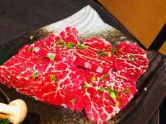 -山川小町·极番烧肉(新地假日广场店)