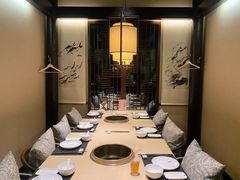 -余欢领鲜火锅(新街口店)