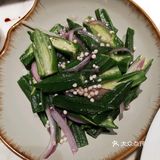 一个在小区里一个店在京客隆旁边。位置都很好找