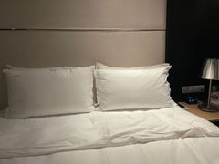 -上海虹桥西郊假日酒店