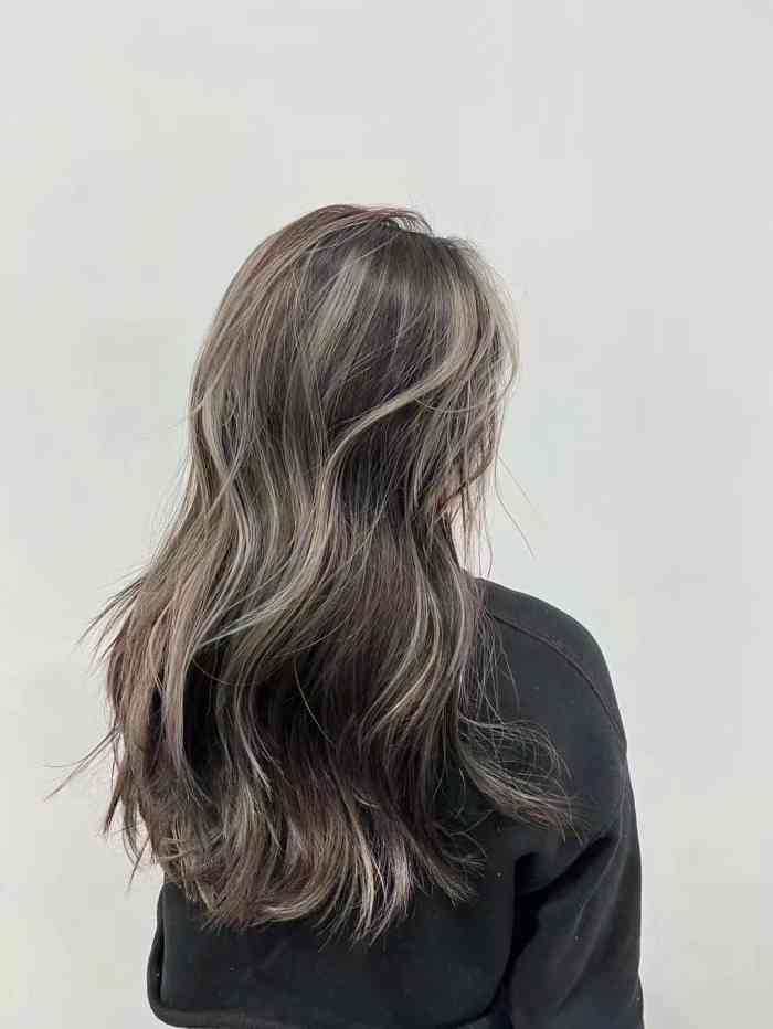 mt形象美学沙龙(老城根店)-"【项目】烫发 染发好好 烫出来很自然 .