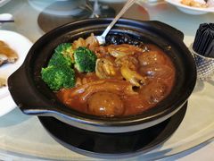 鲍鱼鹅掌花胶煲-文兴酒家(晶品店)