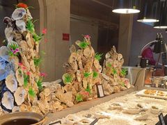 -广州万富希尔顿酒店·感趣自助餐厅·金秋蟹宴生蚝海鲜刺身