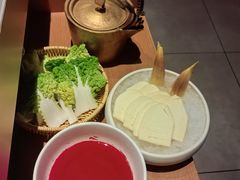 -巴奴毛肚火锅(悠唐购物中心店)