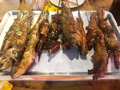 烤鸡爪串-木屋烧烤(白石洲店)