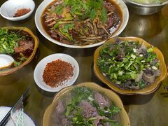 -小杨翘脚牛肉