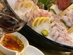 -余欢领鲜火锅(新街口店)