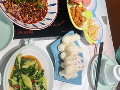 -黄记煌三汁焖锅(新佳丽江汉路店)