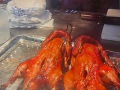 -上海枇杷烤鸭(燕丰商场店)