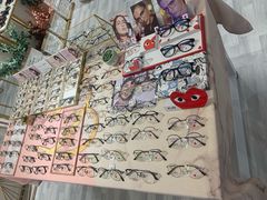 -肆兮眼镜·蔡司·徕卡战略合作店(大坪店)