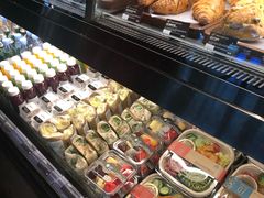 -星巴克(浦东机场T2到达店)