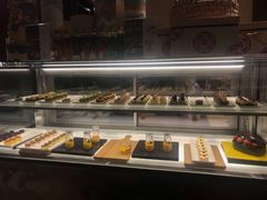 面包甜点陈列柜-大理实力希尔顿酒店•香全日制餐厅