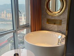 -Ting无边际江景酒店(重庆解放碑云端之眼店)