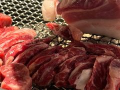 -肉甲韩国木炭烤肉(新壹街1店)