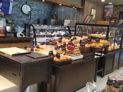 面包甜点陈列柜-红跑车(三牌楼店)