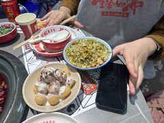 -生活如沸·顺德水牛奶火锅(大学路店)