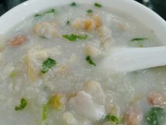 艇仔粥-穗银肠粉店(东川路店)