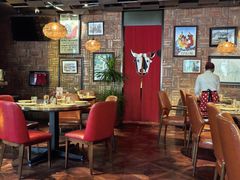 -BROWNSTONE布朗石西班牙餐厅(富城店)