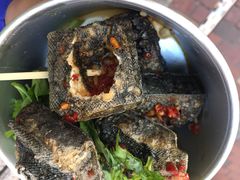 -黑色经典臭豆腐·湖南特产(步行街店)