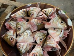 鲮鱼头-章记正宗南岗鱼蛋火锅