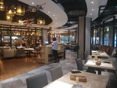 大堂-东莞市莞城红色庄园西餐厅(东城西路店)