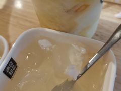 -满记甜品(巴黎春天宝山店)