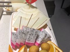 -海底捞火锅鲜切牛肉主题店(长寿路店)