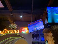 -鲨鱼美式餐厅酒吧Sharky