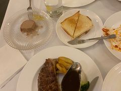 -成桂西餐厅·42年的味道(五大道疙瘩楼店)