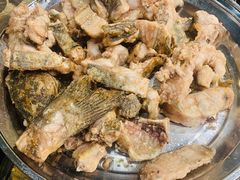 -肖肖酸萝卜鱼火锅(总店)