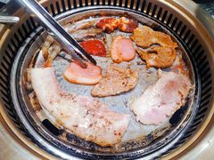 -烤路里·韩国品质自助烤肉(石路天虹4号店)