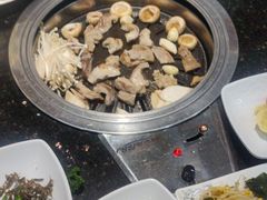 -青松馆韩国料理(香港中路佳世客店)