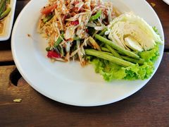 -Green Tree Rest. & Pub