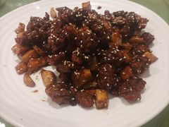 -桃子餐厅·天津菜(王顶堤总店)