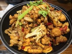 -靓蛙馆