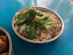 -修记牛杂店(同华东一路店)