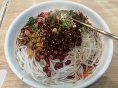贵州肉臊拌粉-贵凤凰贵州米粉(五道口店)