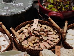 -蘑界·野生菌火锅(深业上城店)