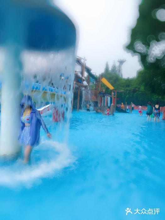 热带风暴水上乐园景点图片