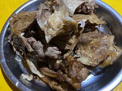 -砖头卤味