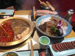 -麻辣英雄重庆火锅(二城广场店)