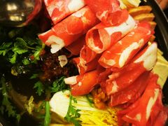 部队锅-MI WU FACTORY米屋美食工厂餐厅(绿地店)