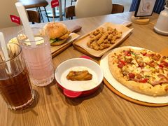 -必胜客(大观天地店)