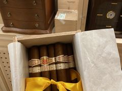 -哈瓦那雪茄酒廊超市(武汉天地分店)
