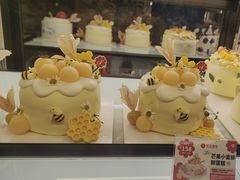 -花花卷卷·鲜食蛋糕(泉屋店)