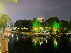 -泉城广场