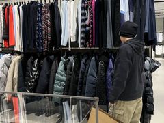 -百联奥特莱斯广场(南京店)