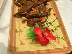 -荷塘秋月·本帮江浙菜(国权路店)